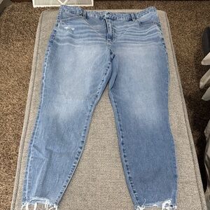 American Eagle Outfitters Light Blue Skinny Jeans